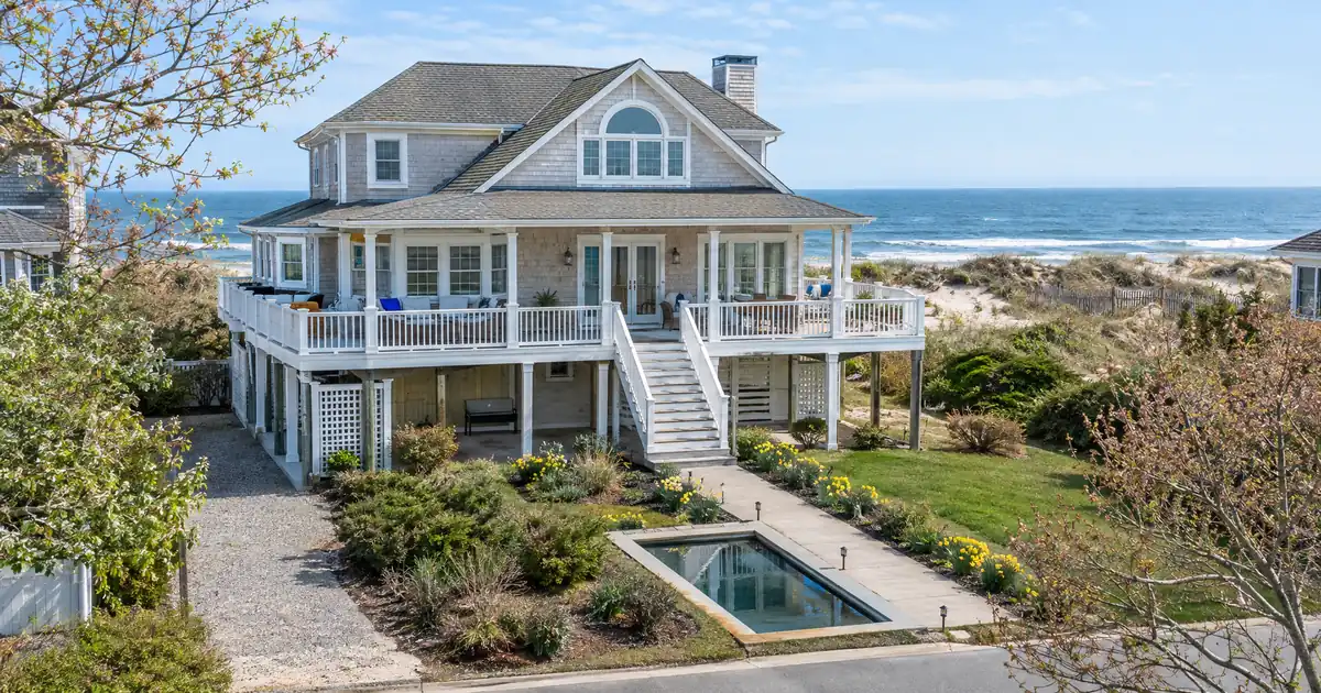 Secondary vs Resort STR Markets for a DSCR Airbnb Loan