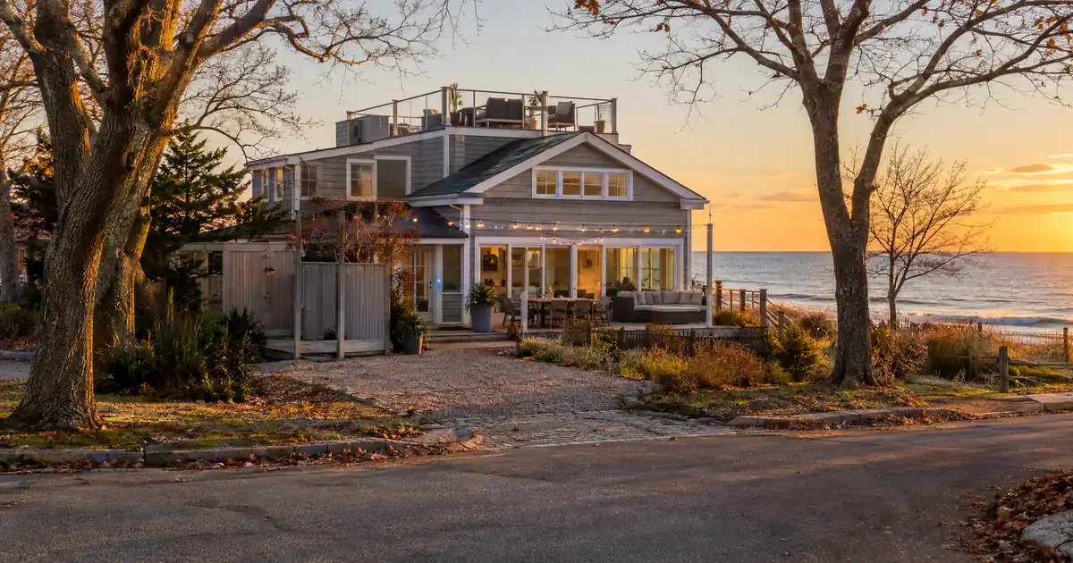 How Airbnb Income Qualifying Rules Differ Between Second-Home and DSCR Loans