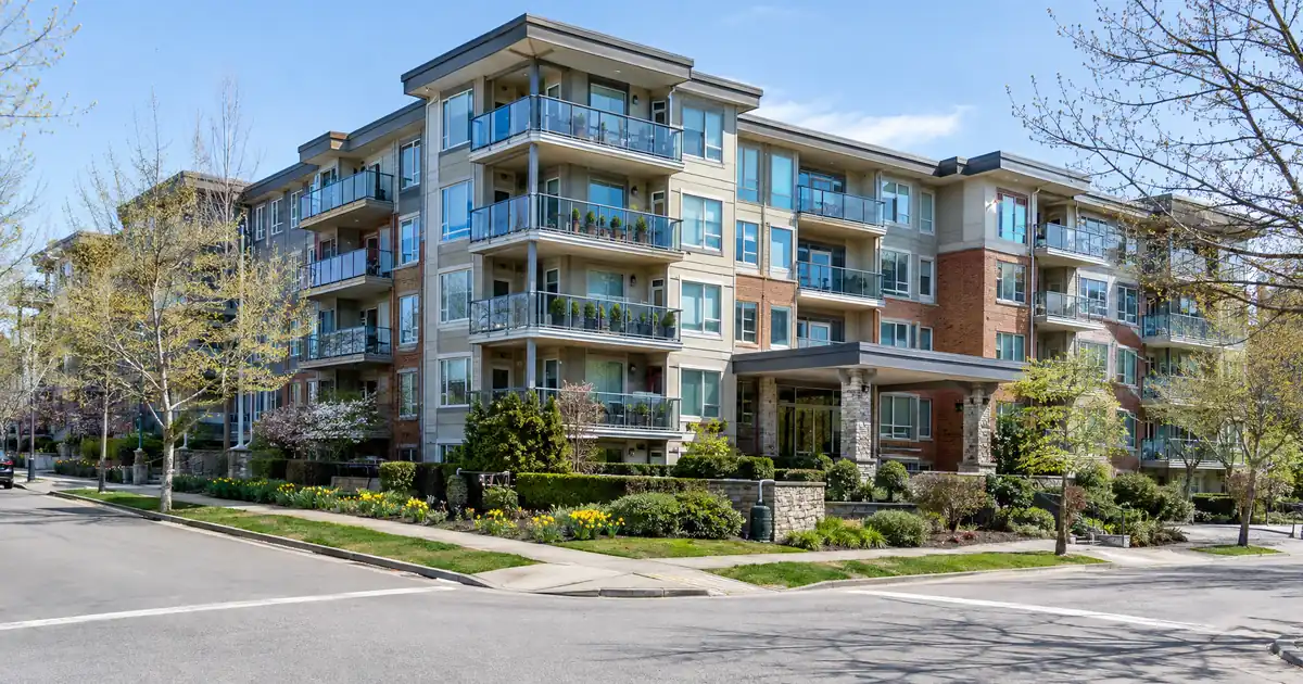 Can a First-Time STR Buyer Finance a Condo Airbnb With HOA Caps?