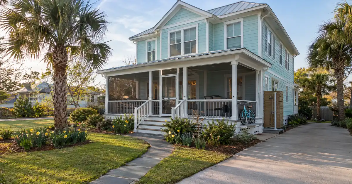 How Much STR Operating History Do DSCR Lenders Require From a First-Time Buyer?