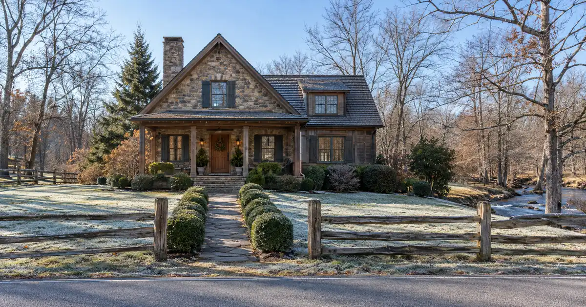 How to Compare Cabin and Rural Short-Term Rental Loans