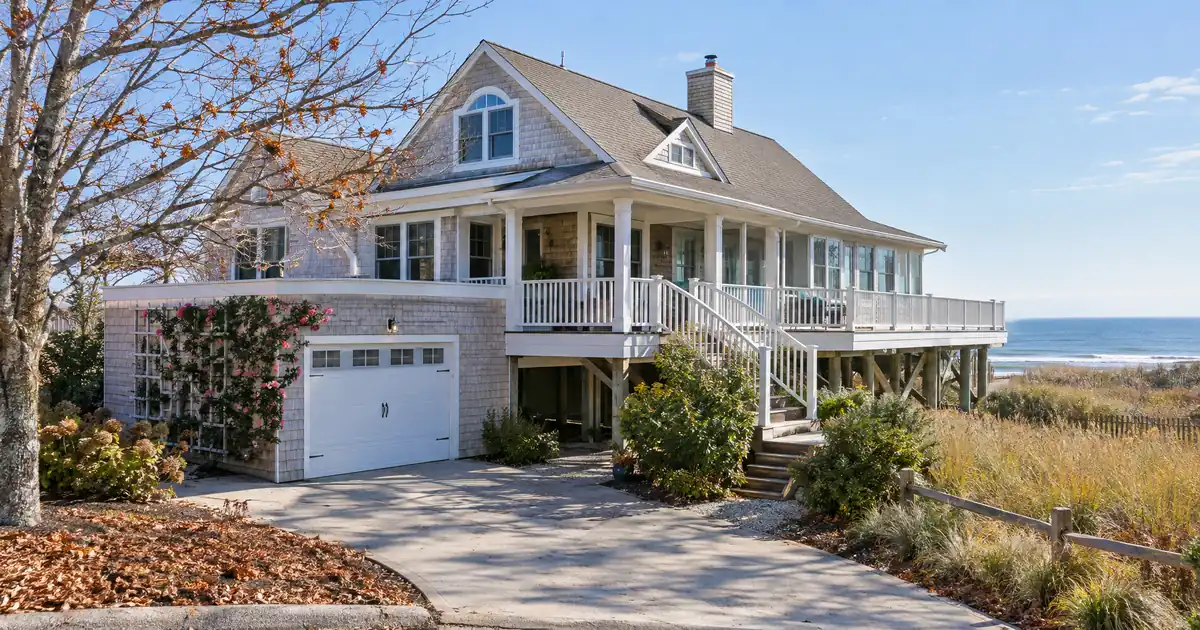 30-Year vs Interest-Only STR DSCR Loan for a First-Time Airbnb Buyer