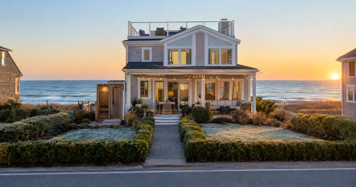 How Short-Term Rental Loans Work for Long-Term Operators Switching to Nightly