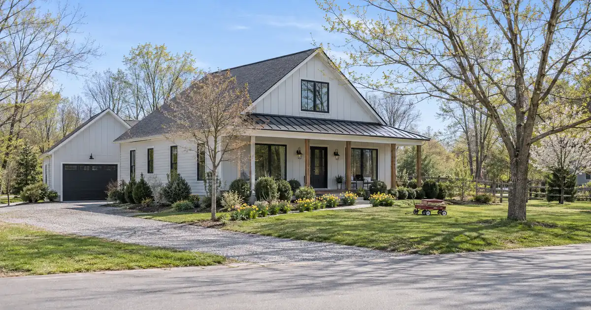 Can a 1099 Contractor Get a Mortgage as Easily as a W-2 Employee?