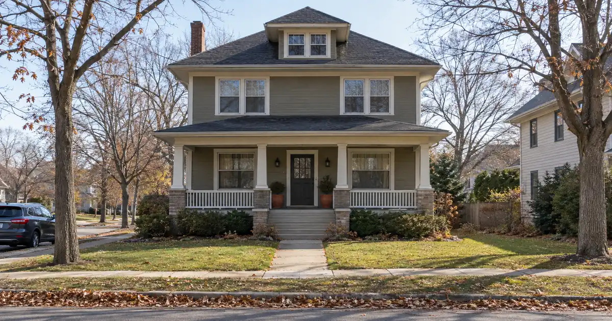 Can a 1099 Contractor Use a Banner Year Not yet on a Return?