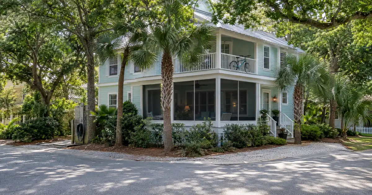 How to Buy a Home as a Full-Time Airbnb Host