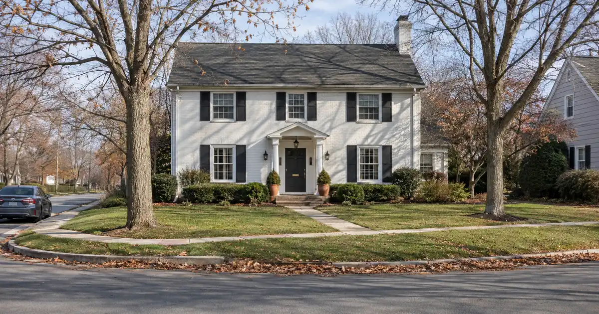 How a Franchise Owner Gets a Mortgage on Business Deposits or K-1s