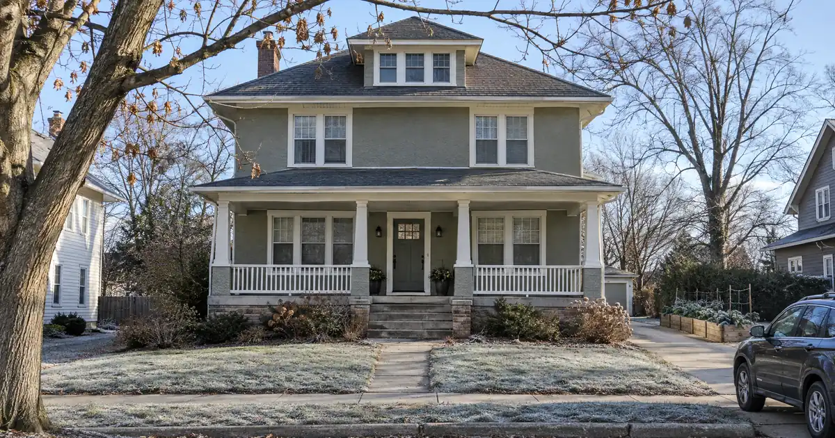Personal vs Business Bank Statements for a Realtor's Mortgage