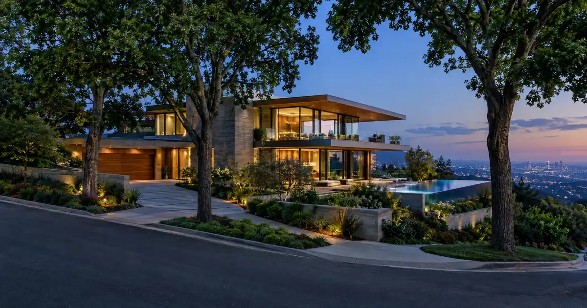 How to Qualify for a Jumbo Loan Refinance
