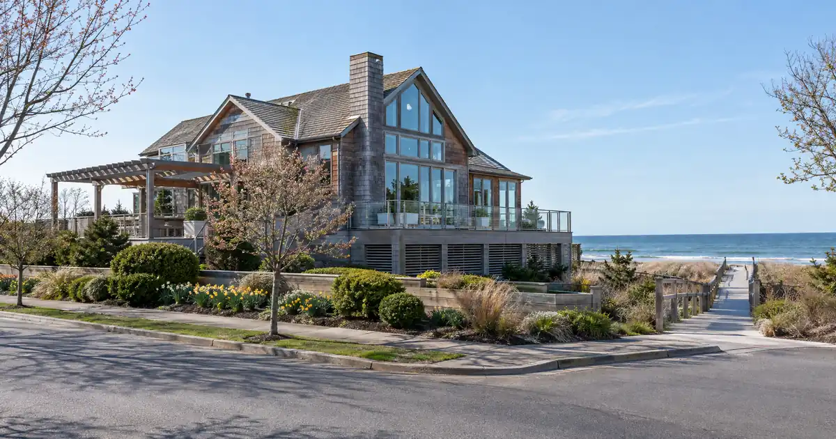 Should You Refinance a Jumbo ARM to a Fixed Before It Adjusts?
