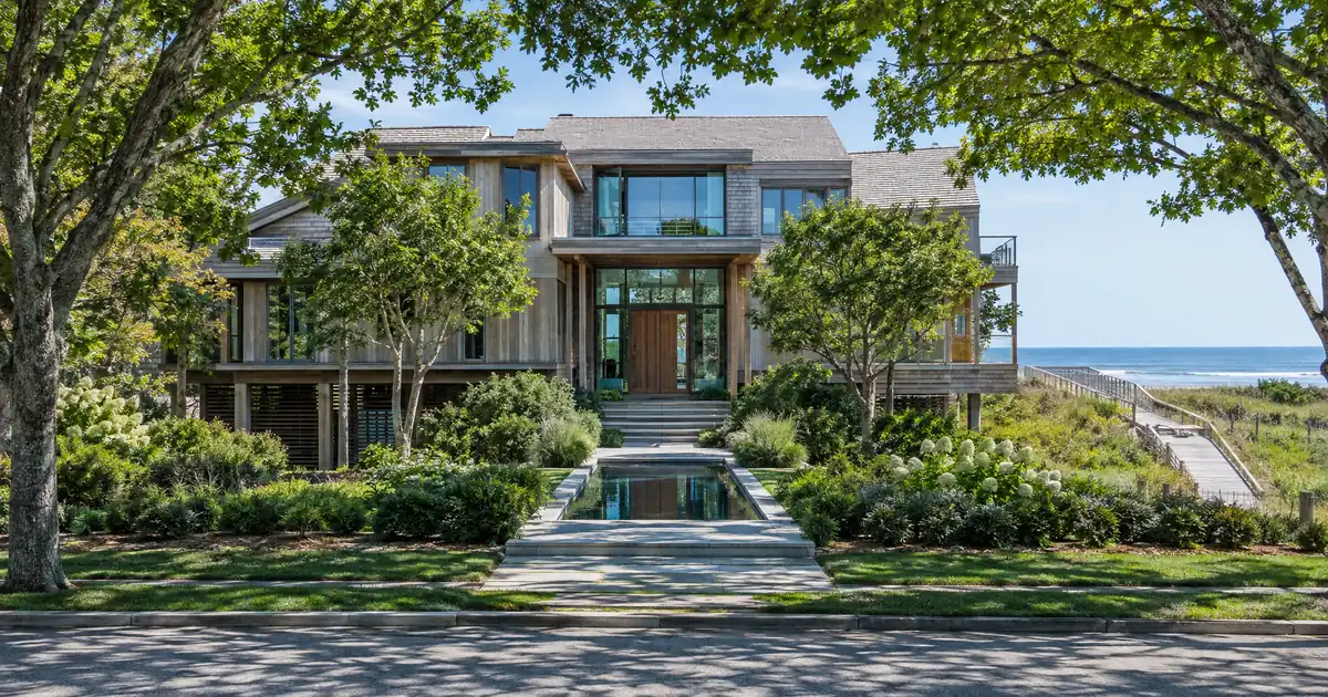 How Much a Jumbo Refinance Saves a Second-Home Buyer