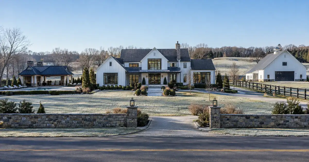 How Much Cash a High-Earning W-2 Buyer Needs to Close a Jumbo Loan