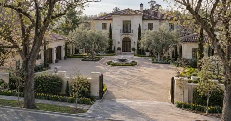 Does Being Self-Employed Change Your Jumbo Down Payment by Lender?