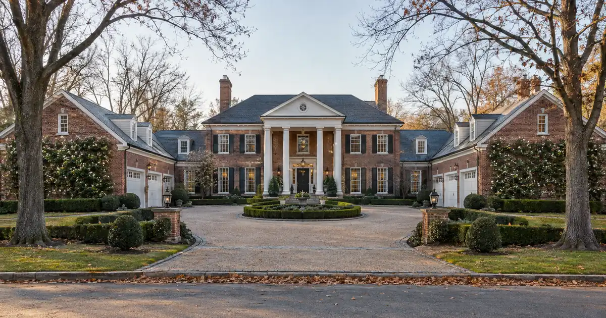 How to Meet Jumbo Loan Credit Requirements for a Second Home
