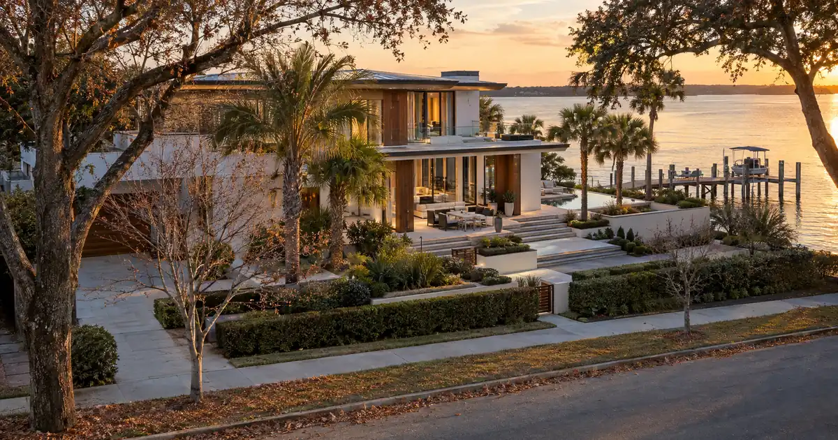 How a Second Home Interest-Only Jumbo Loan Payment Changes