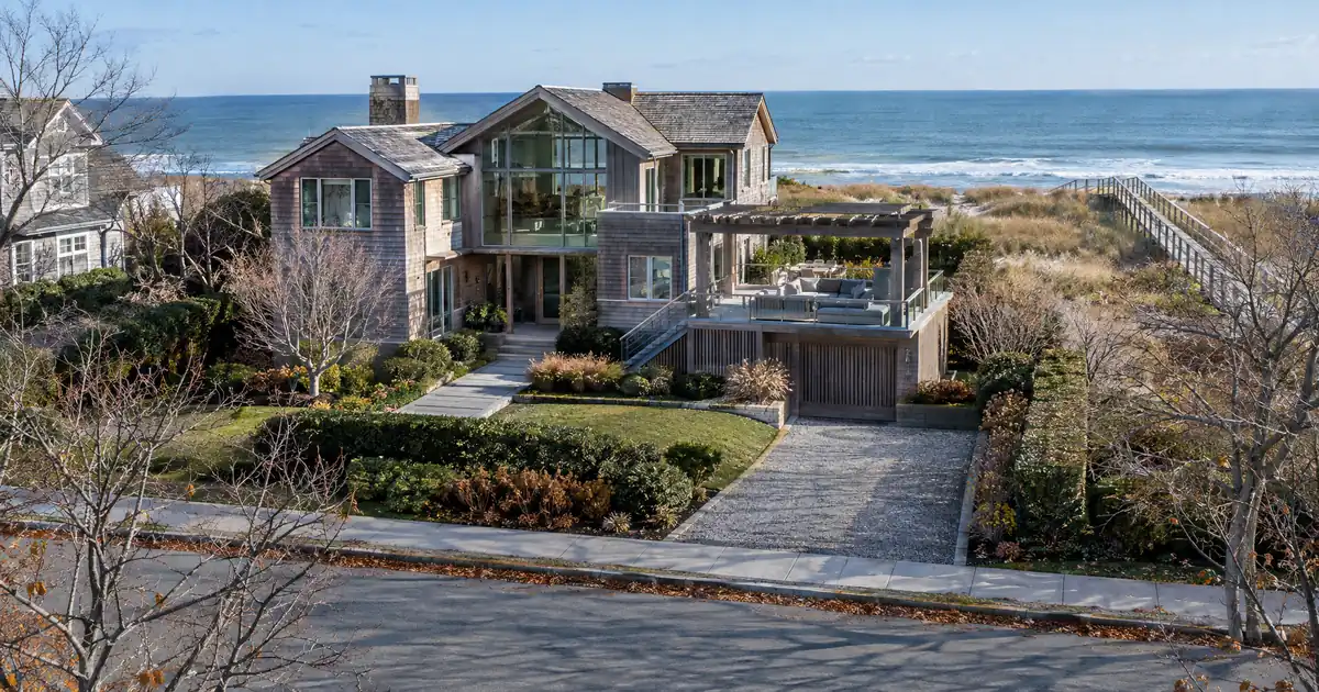 How Much a Jumbo Lender Lends on a Home Needing Two Appraisals