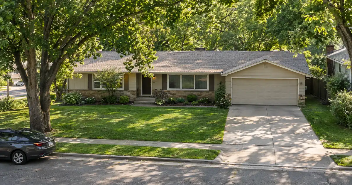 How to Find the Lender Types That Offer Bank Statement Loans