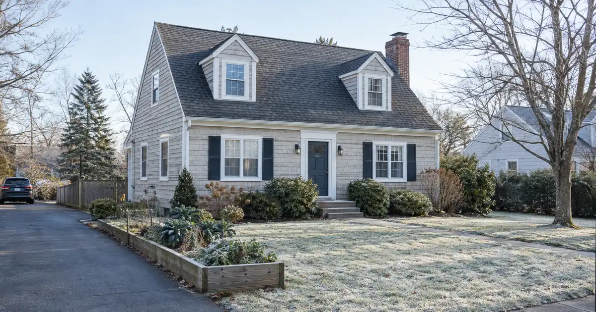 How to Vest a DSCR Loan in a New LLC as a First-Time Rental Buyer