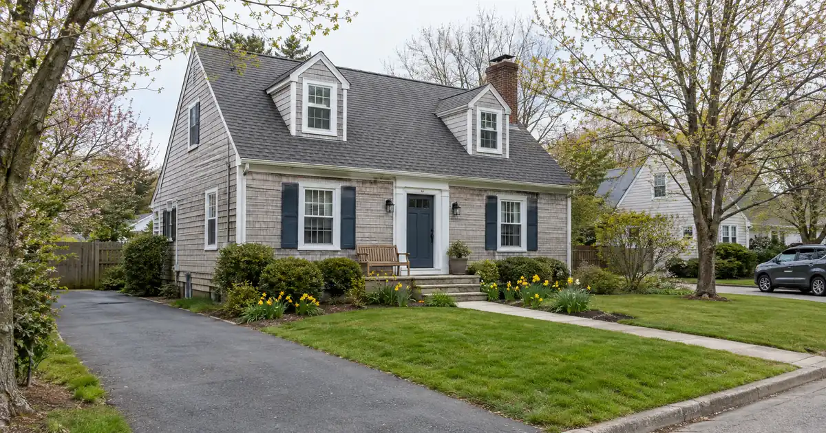 How DSCR Loans Work for First-Time Landlords Buying Through an LLC