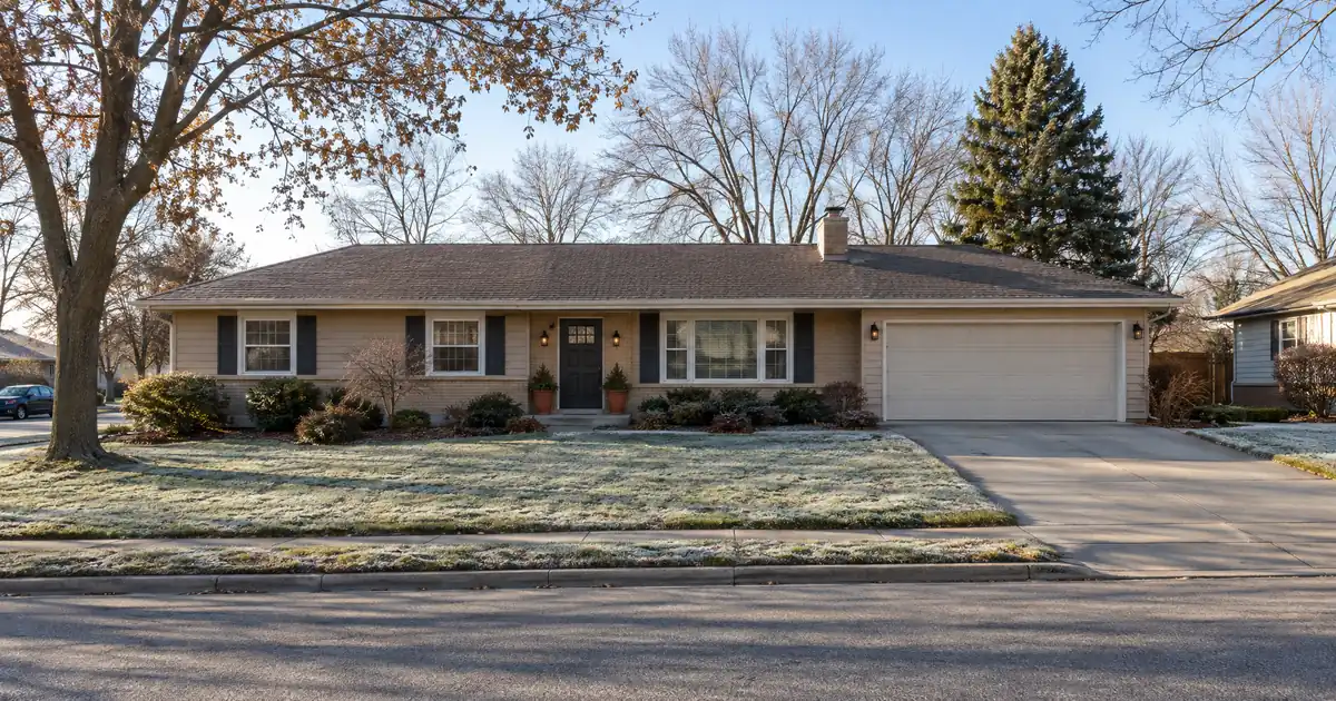 Should You Open a DSCR Second Instead of Refinancing a Low First?