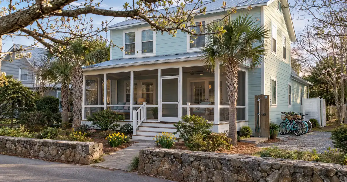 Is DSCR or Bank Statement Better for an Airbnb Host?