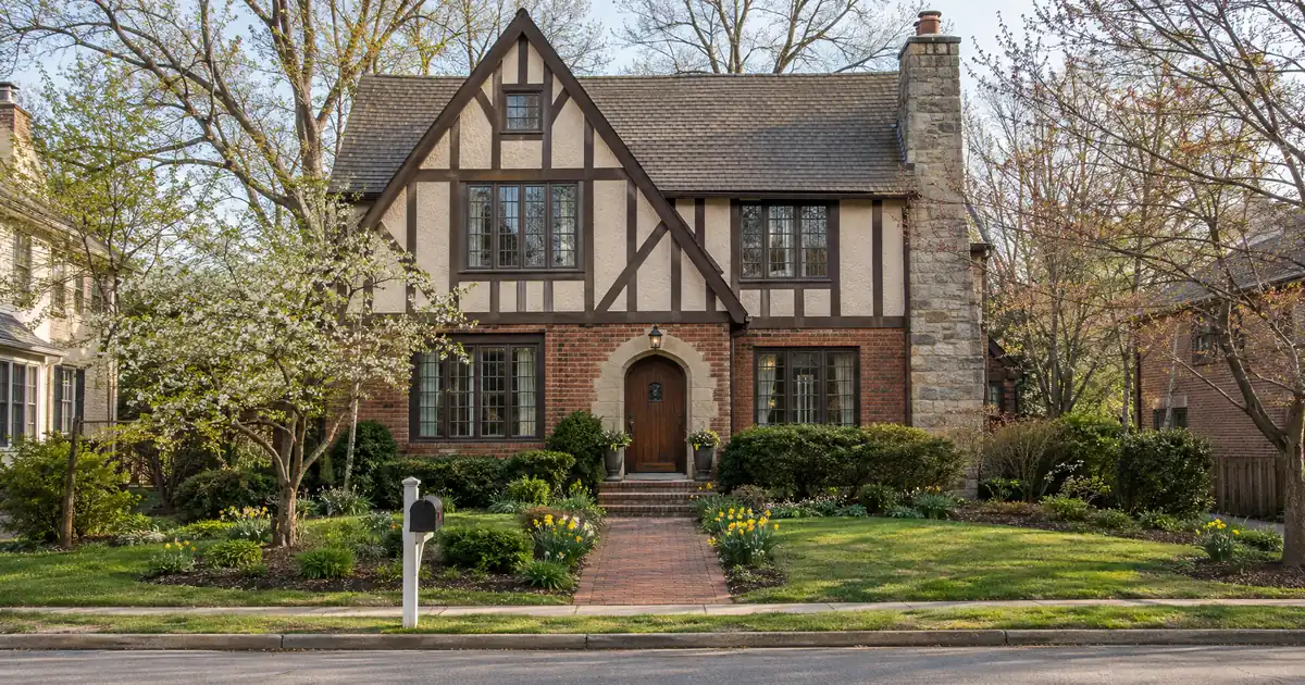 How Much Down Payment a DSCR Loan Requires at Purchase