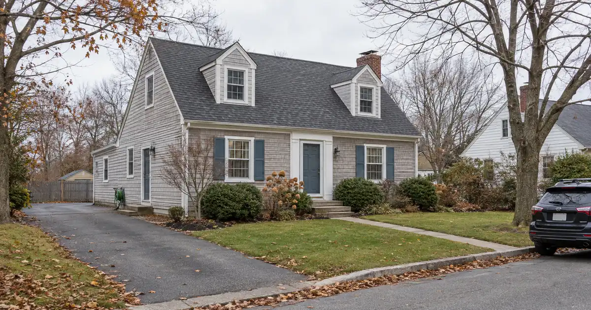 Can Personal or Business Statements Both Qualify for a Mortgage?