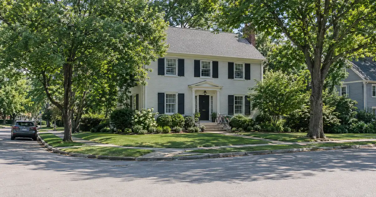 Do 12 or 24 Months of Statements Get You a Better Mortgage?