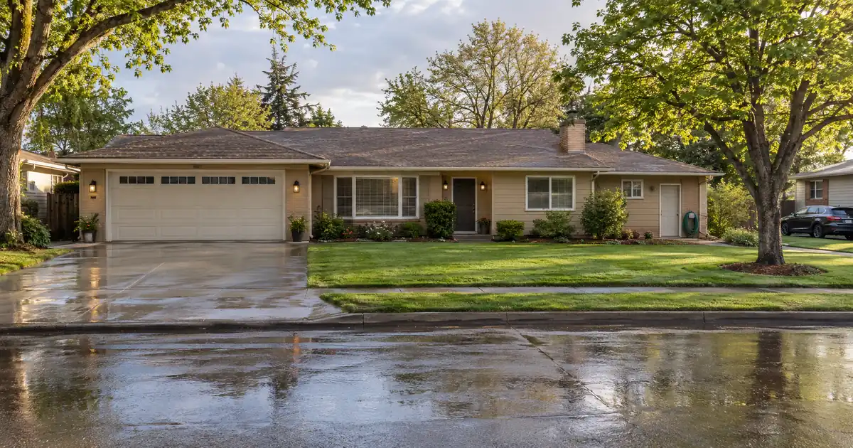 Does an LLC Rental Pay More With DSCR Than Bank Statement?