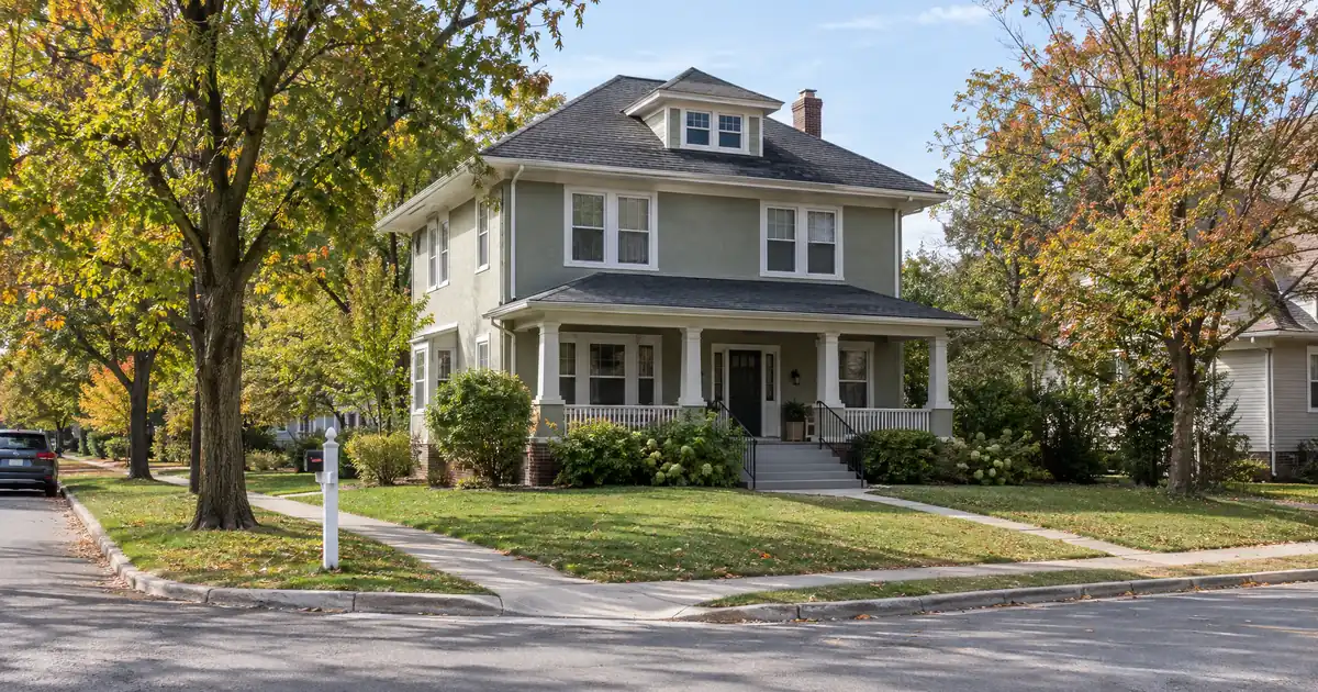 Does a DSCR Rate-and-Term Refinance Require Seasoning or Reserves?