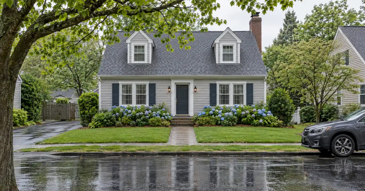 How Much a 1099 Borrower Can Borrow on Bank Statements for a Second Home?
