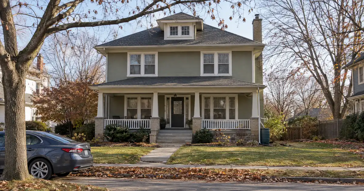 Bank Statement Loan vs DSCR for a 1099 Buyer's Vacation Home