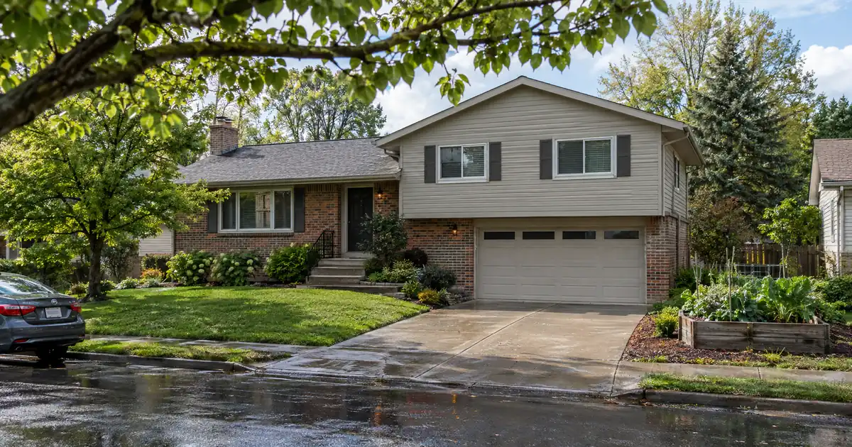 How to Finance New Construction on Bank Statements When Deposits Jumped