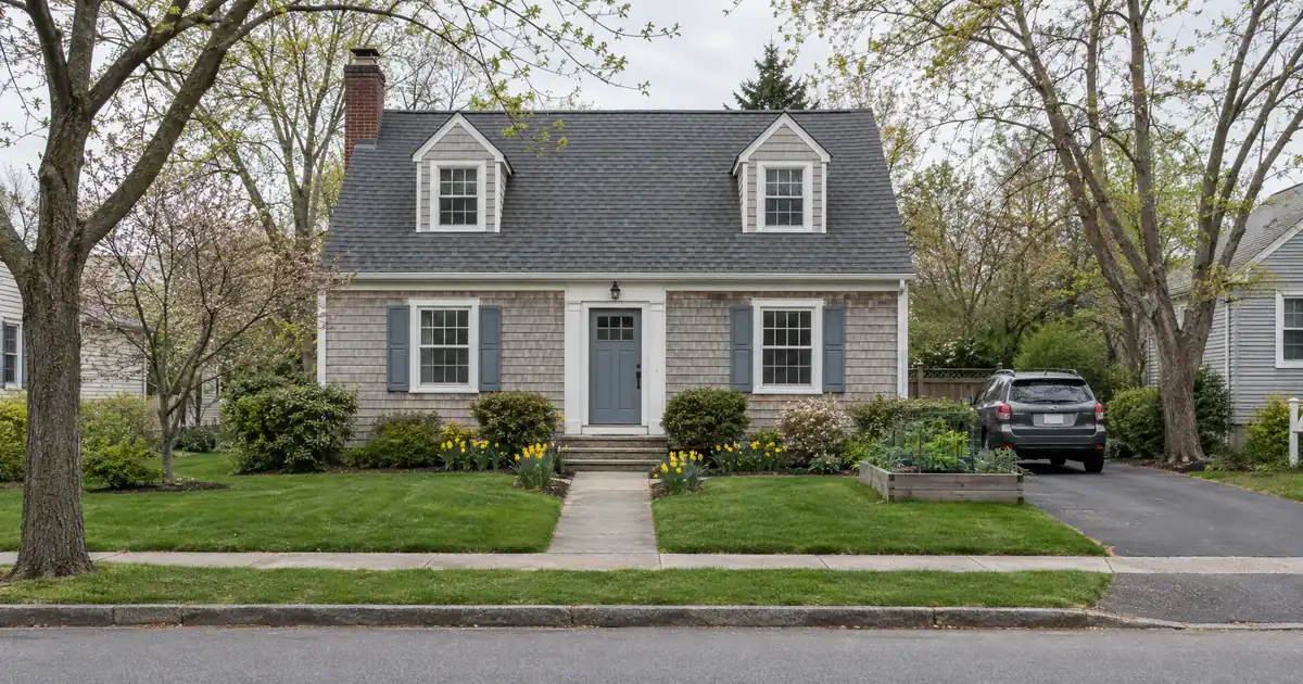 Does a DSCR Loan in an LLC Hit Your Personal Credit or DTI?