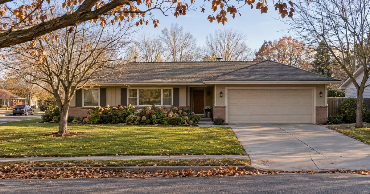 Will a Month-to-Month Lease Hold Up Your DSCR Refinance?