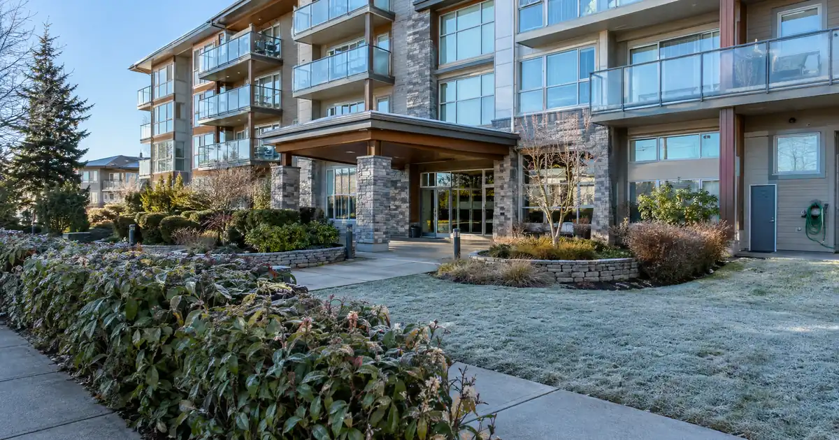 Can a Rental Investor Use Bank Statements on a 2-4 Unit or Condotel?