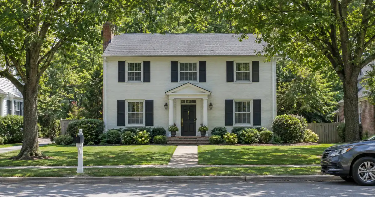 Can a 1099 Earner Get an Interest-Only Second Home Loan?