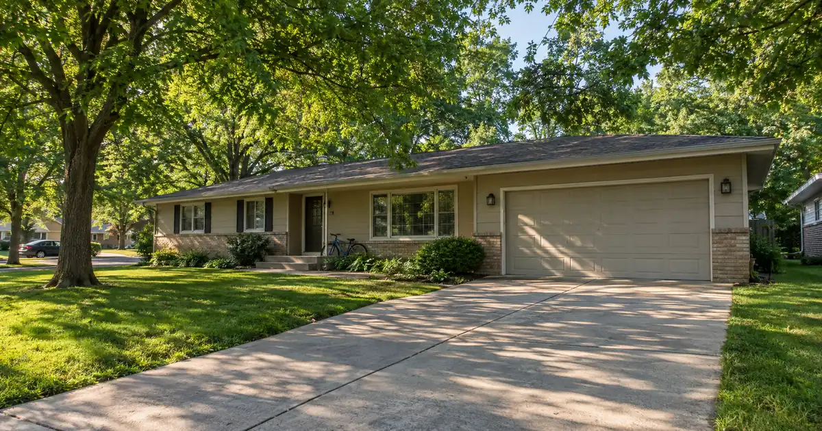 How to Use Bank Statements Alongside a W-2 Co-Borrower to Buy a First Home