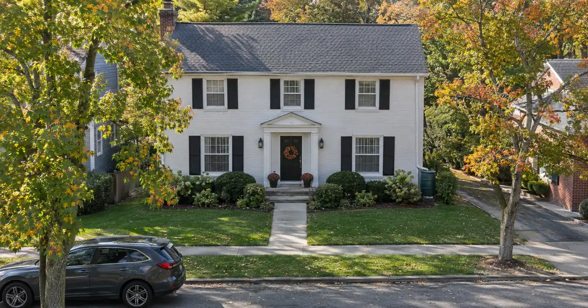 Personal vs Business Bank Statement Loan Requirements for First-Time Buyers