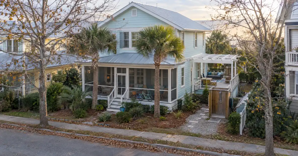 Can You Airbnb a Primary Home Bought With a Bank Statement Loan?
