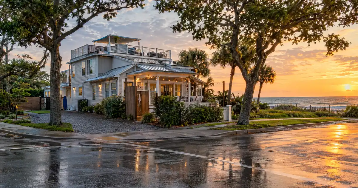 Does a Year of Airbnb Bookings Replace the Projection on a DSCR Loan?