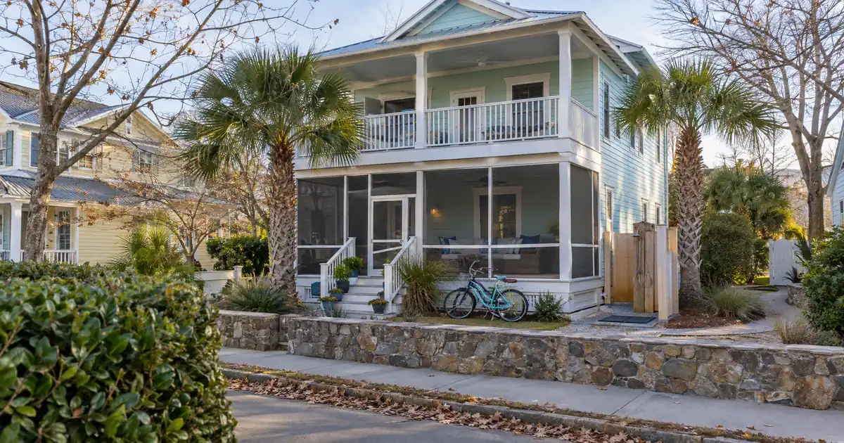 How Short-Term Rental Loans Work for Owners Switching to Nightly Stays