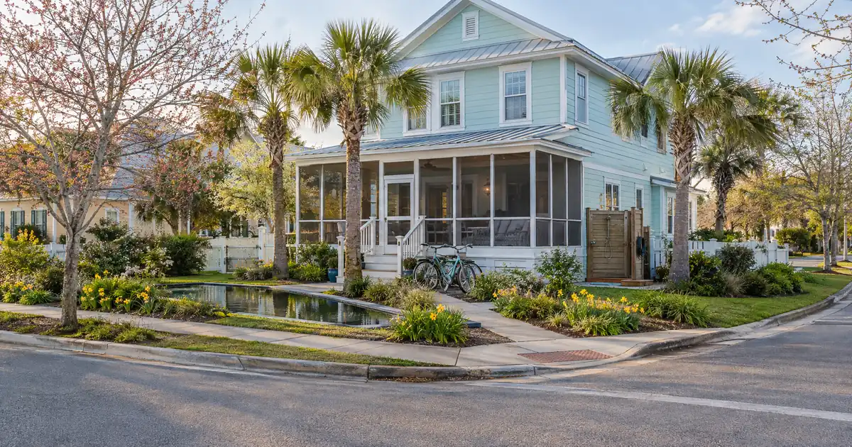 How to Finance a Permit-Capped Short-Term Rental With a Long-Term Backup
