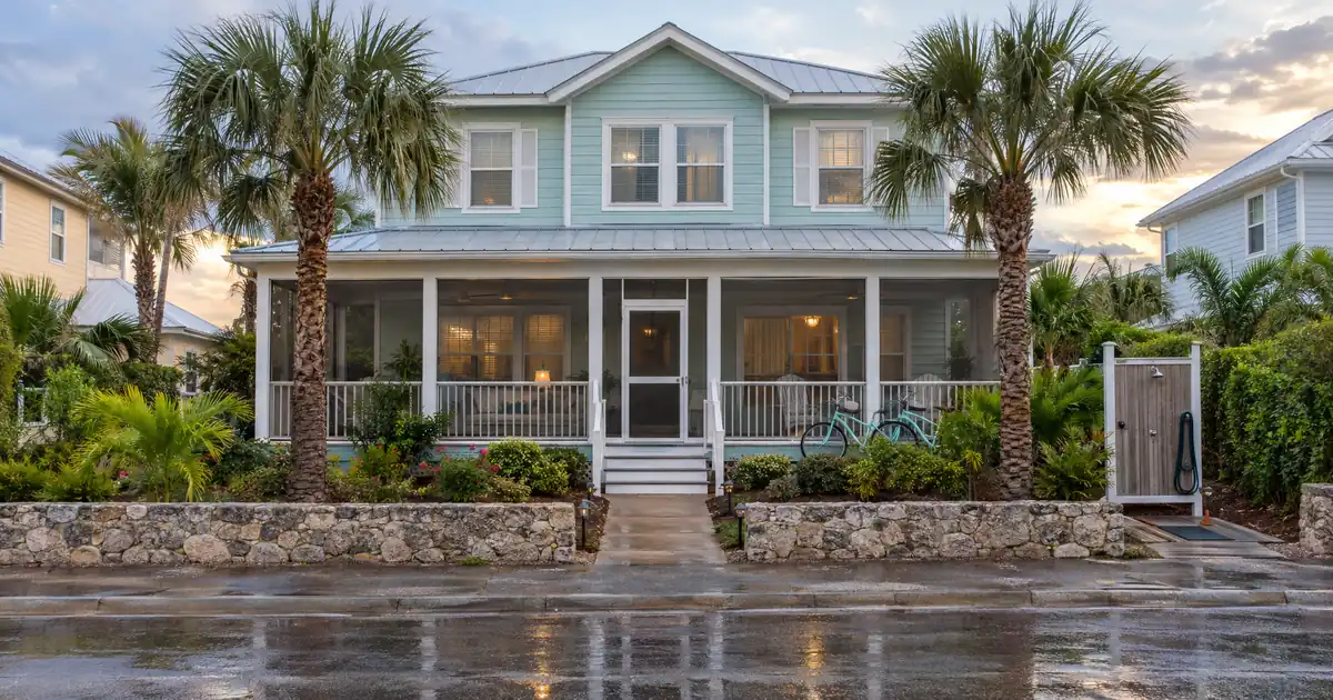 Does a Short-Term Rental Lender Count Gross Bookings or Net Payouts?