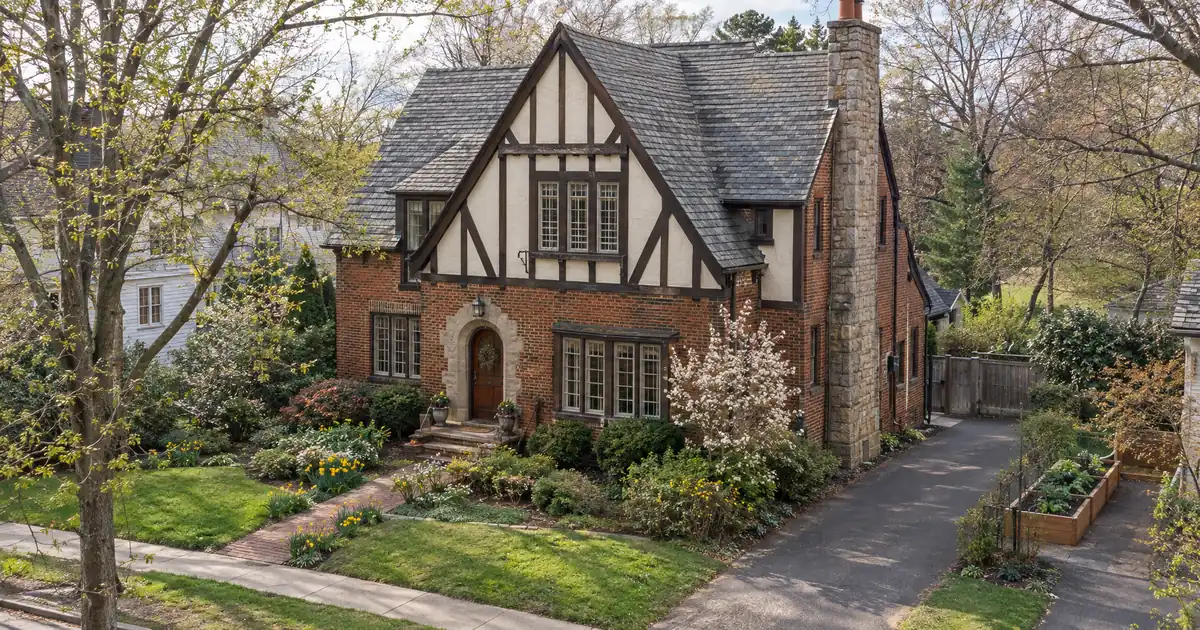 Can a Self-Employed Owner Refinance for a Lower Payment After a Sale?