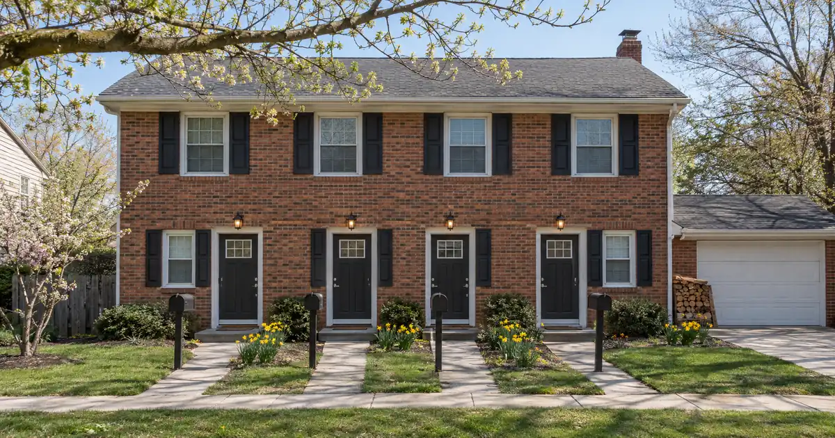 Cash-Out Refinance vs Selling Stock for a 2-4 Unit DSCR Rental