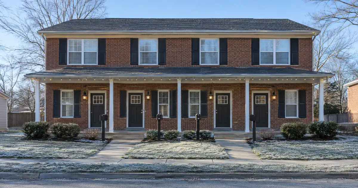 How DSCR Lenders Treat One Vacant Unit in a Fourplex