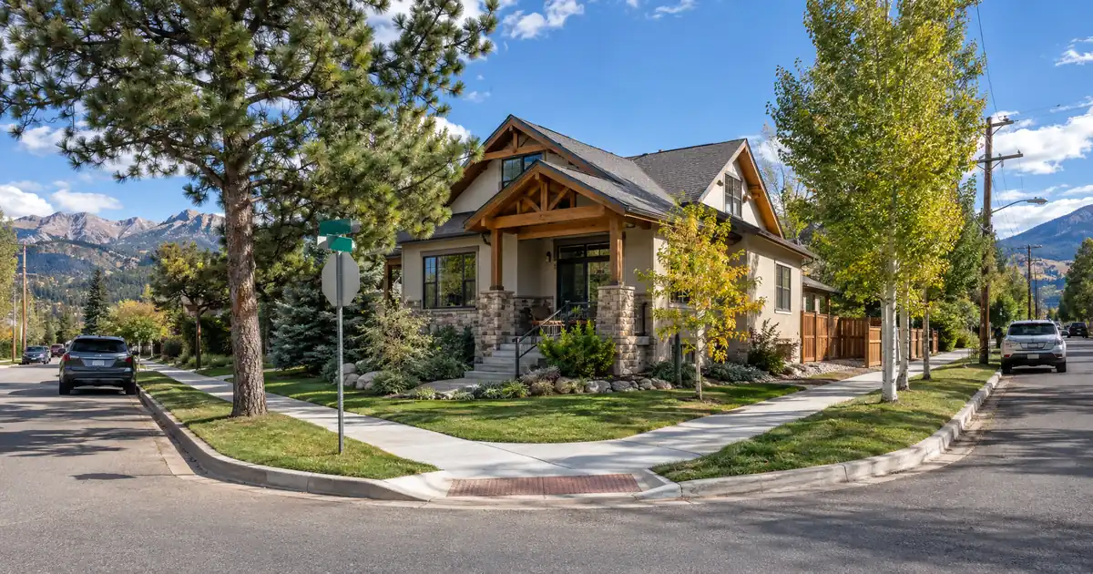How Much Down Payment Does a DSCR Loan in Colorado Require?