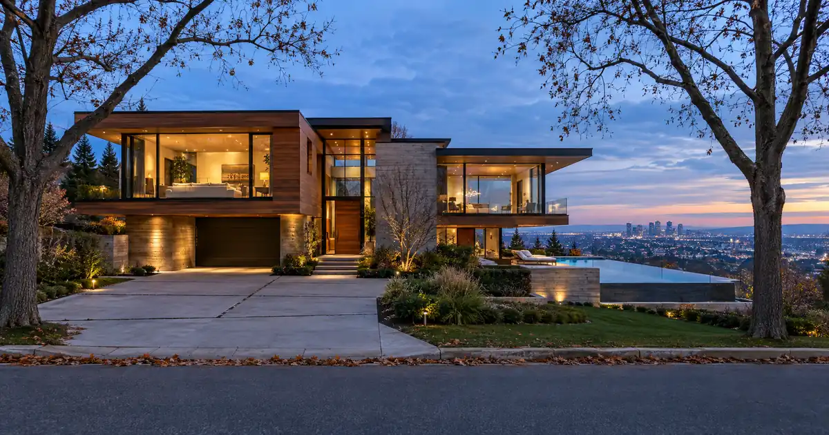 How to Finance a Luxury Airbnb Above $2 Million