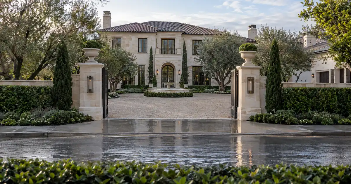 Can You Get a Super Jumbo DSCR Loan on a Luxury Airbnb?